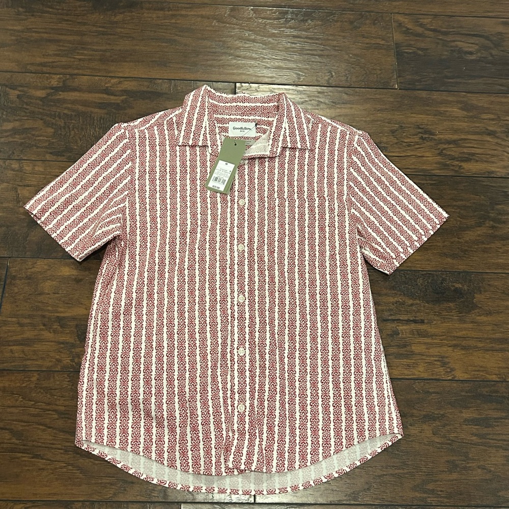 Goodfellow & Co Red and White Casual Button Down Shirt